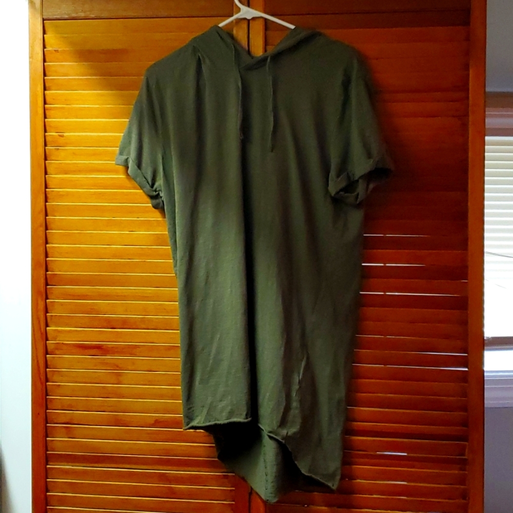H&M Divided, short sleeves, hooded, tshirt material, moss color, tunic